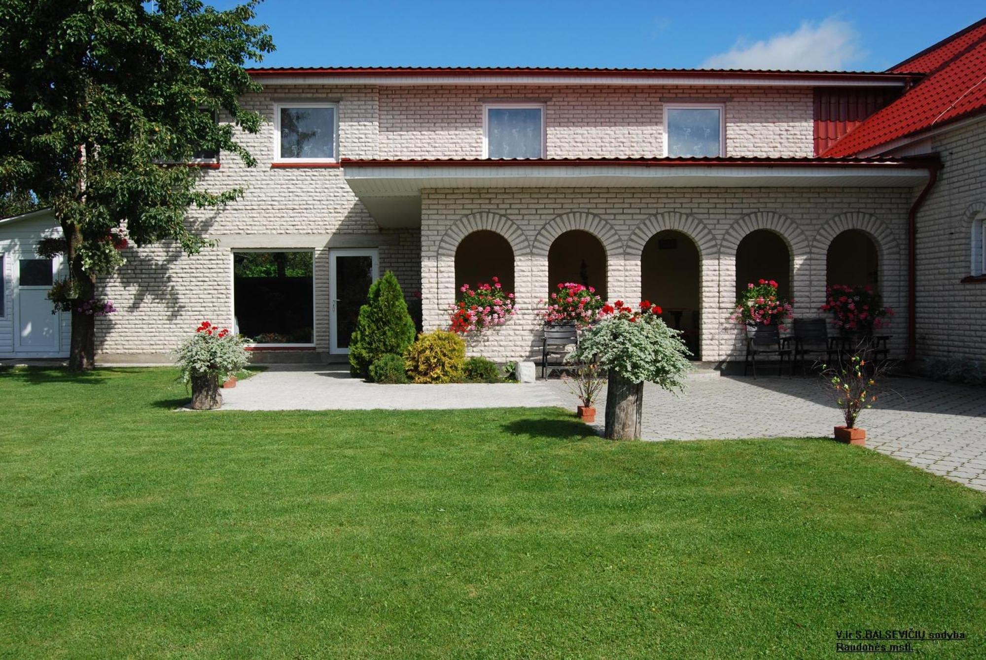 Stasio Balseviciaus Homestead Raudone ภายนอก รูปภาพ